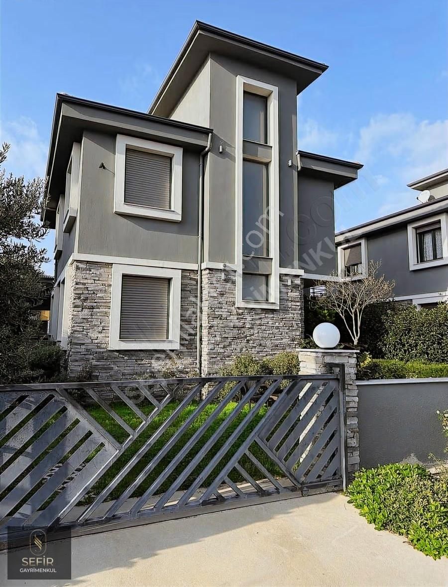 Seferihisar Gemisuyu Konakların'da 4+1 Satılık Villa - Görsel 3