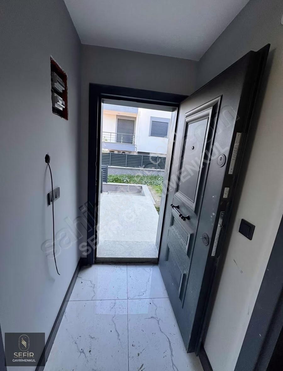 Akarca'da Bahçeli Kullanışlı 3+2 Sıfır Villa - Görsel 8