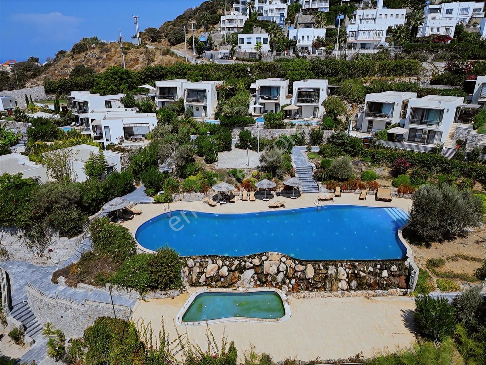 Yalıkavak Geriş'te Satılık Deniz Ve Doğa Manzaralı Tam Müstakil - Görsel 4