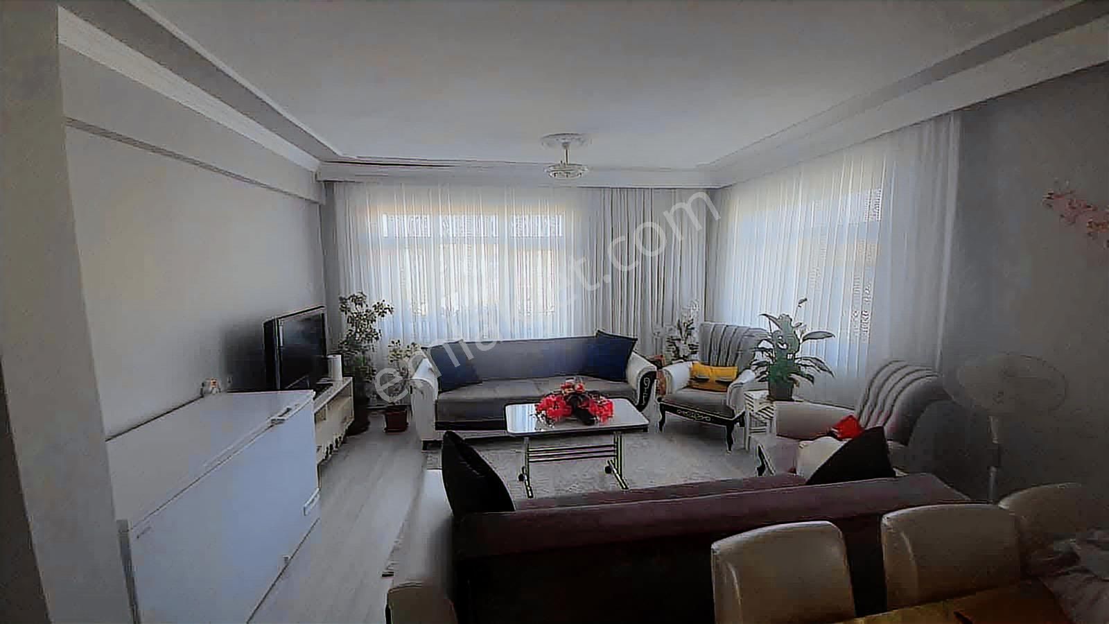 Dinamikten Satılık Nasrettin Cami Yanında 3+1 Daire - Görsel 14