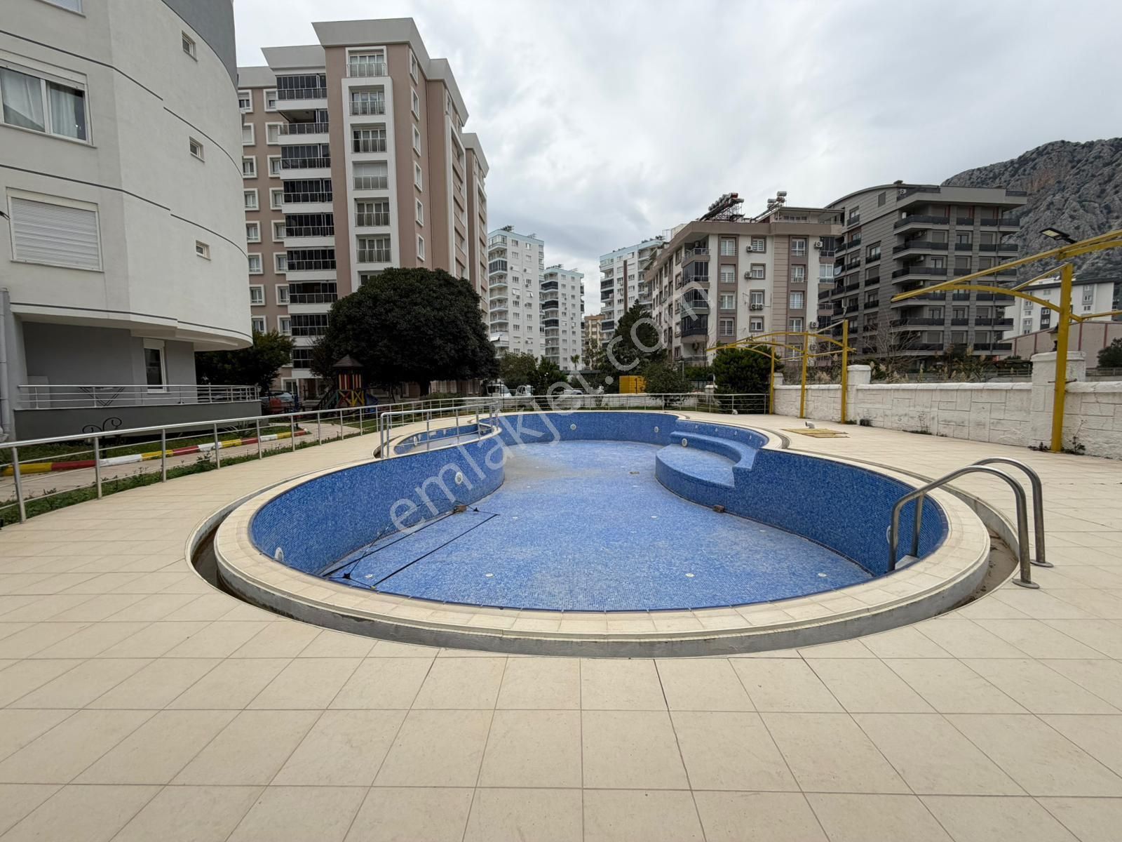 Antalya Konyaaltıfırsat Katta Çok Geniş Ebeveyn Banyolu Çok İyi Lokasyon Da Kaçırılmayacak Daire - Görsel 16