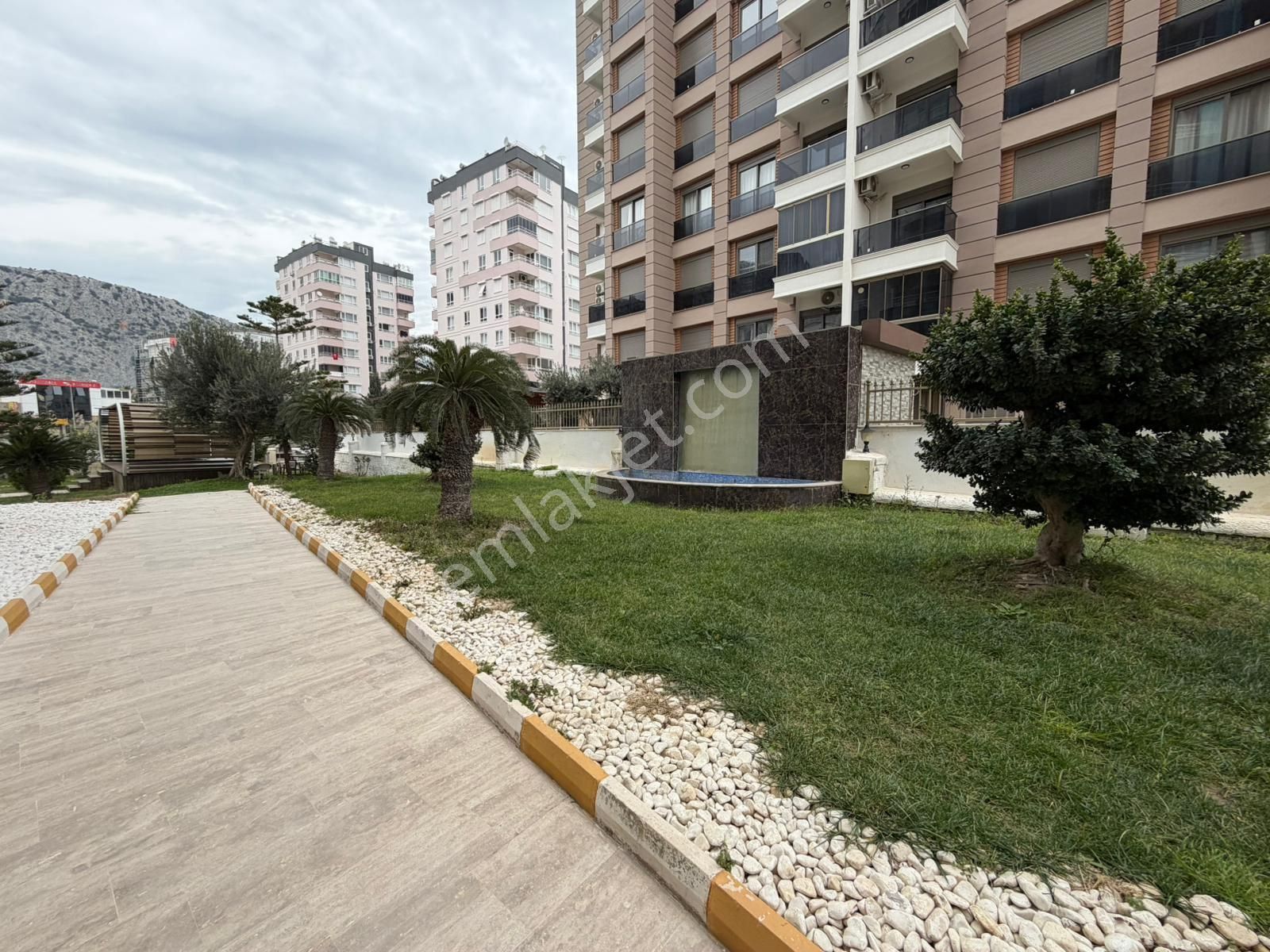 Antalya Konyaaltıfırsat Katta Çok Geniş Ebeveyn Banyolu Çok İyi Lokasyon Da Kaçırılmayacak Daire - Görsel 22