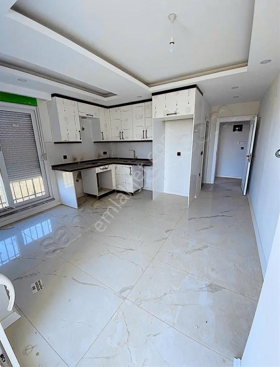 Ilıca Mahallesi'nde 2 + 1 Üçüncü Kat Havuzlu Dairemiz Kiralıktır - Görsel 7