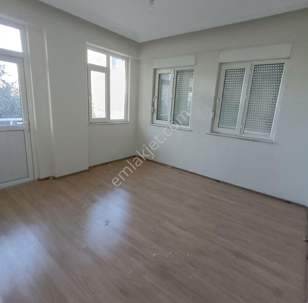 Sarılar 2+1 Ara Kat Satılık Daire - Görsel 3
