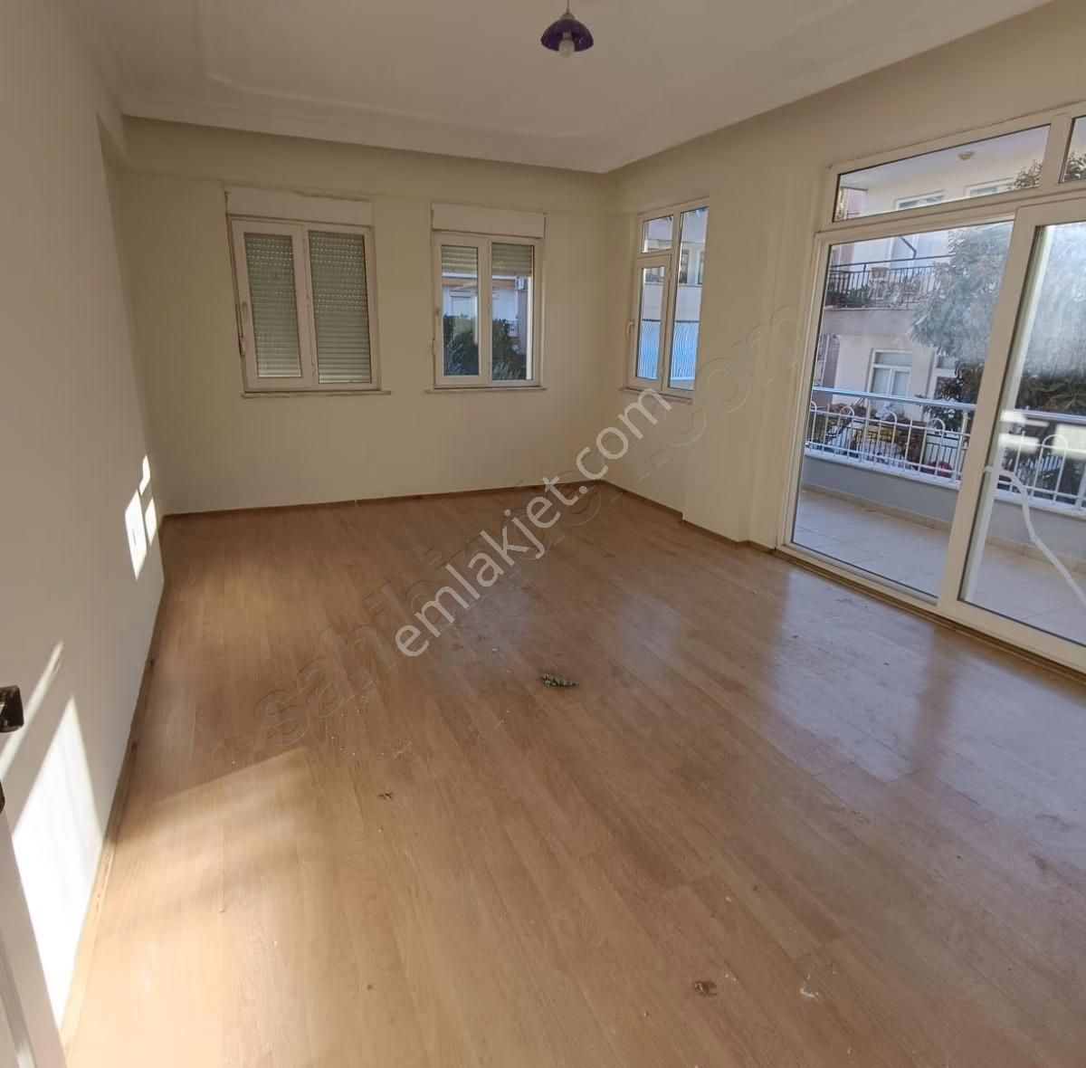 Sarılar 2+1 Ara Kat Satılık Daire - Görsel 15