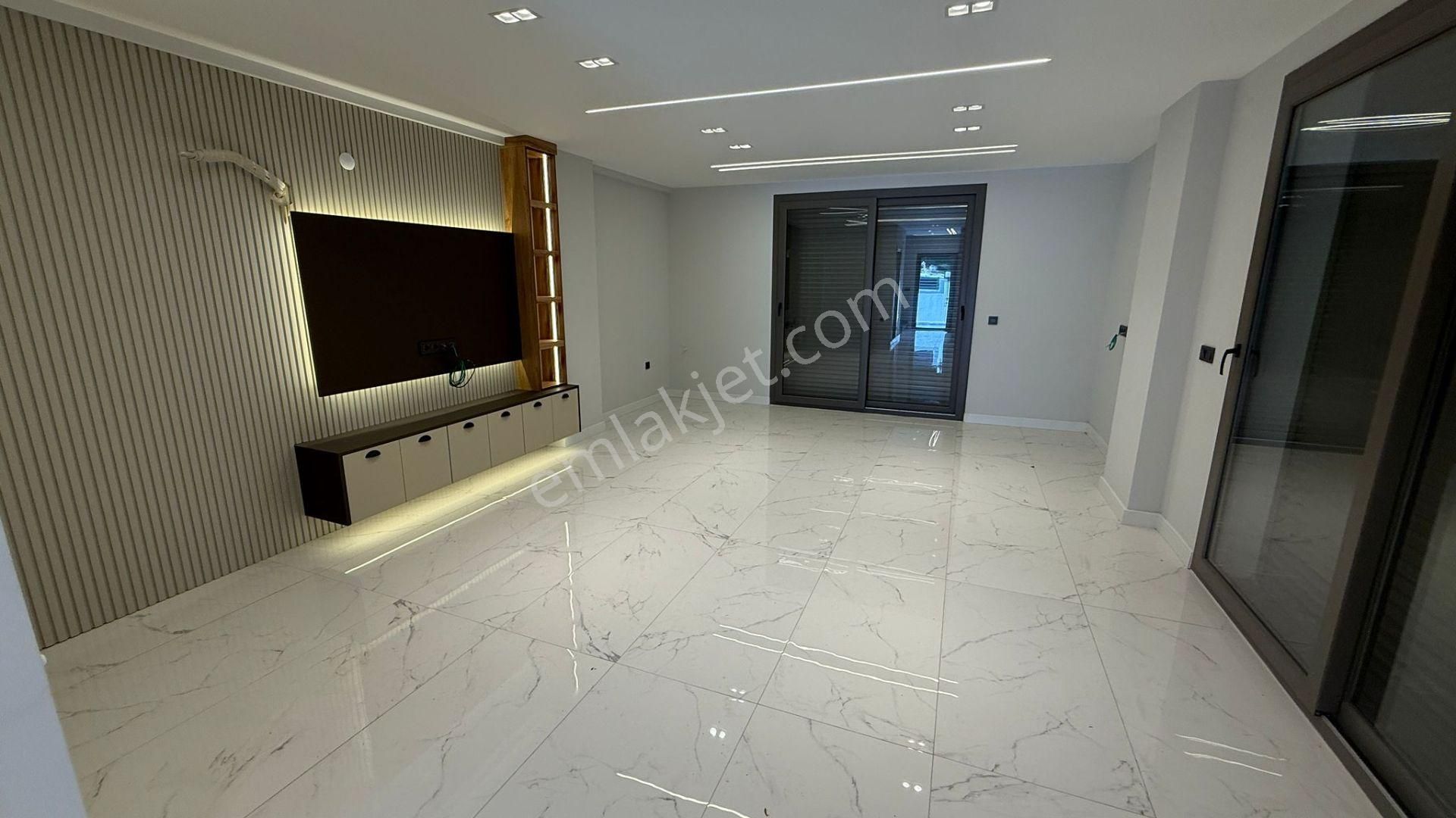 Didim Akbükte Özel Havuzlu 3+1 Müstakil Villa