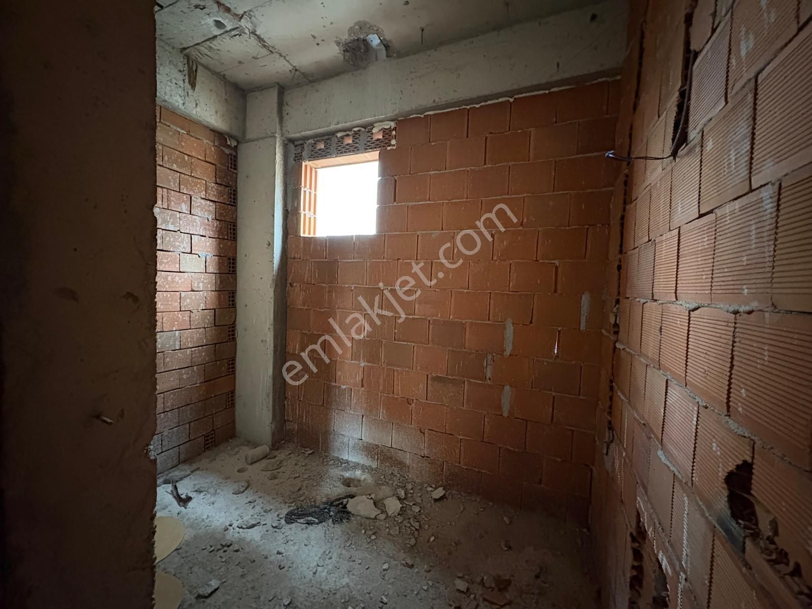 Adliyenin Karşısında 1+1 Satılık Sıfır Daire - Görsel 11