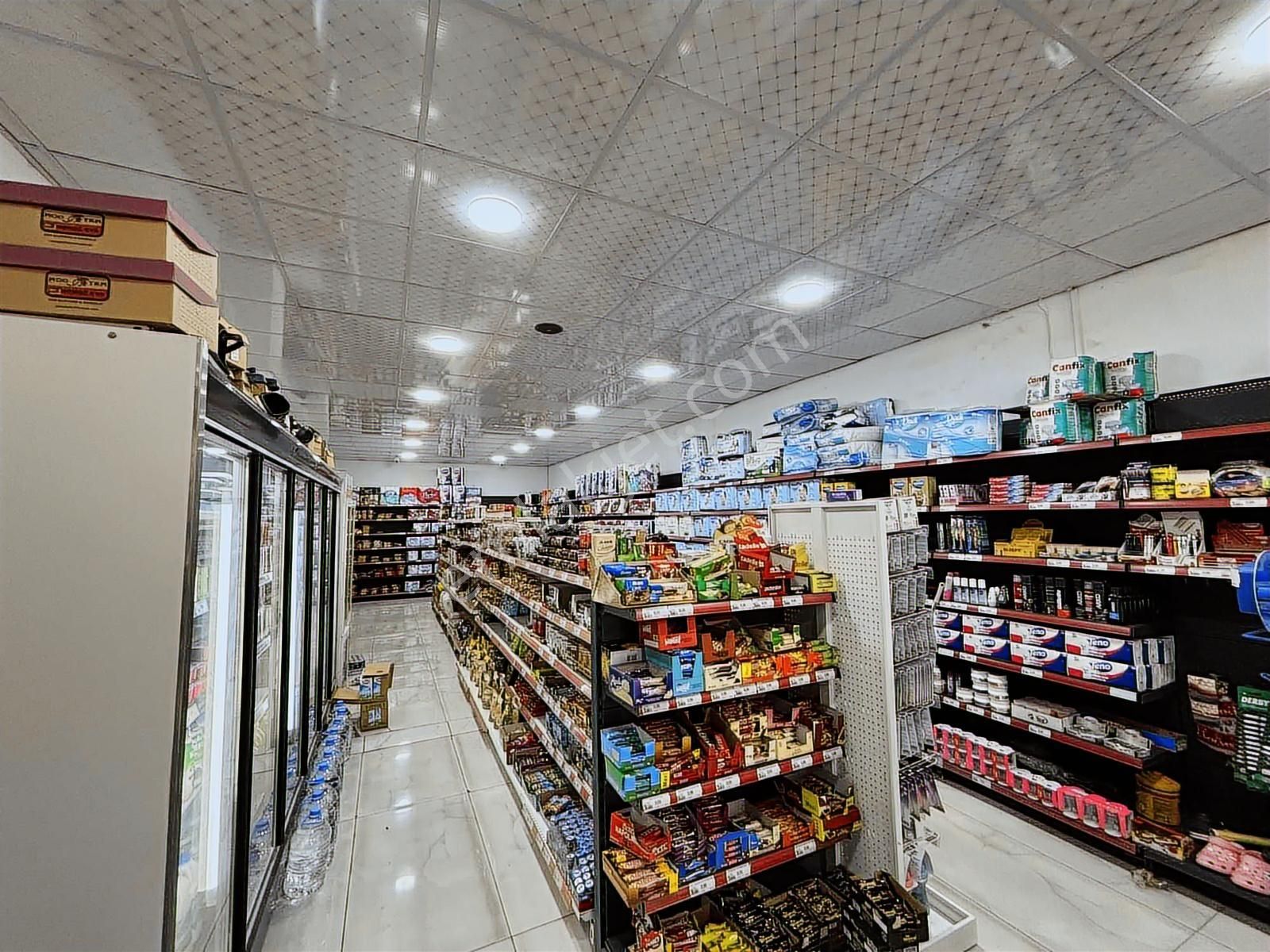 Çbn Gayrimenkulden Sehir Hastanesi Yanında Geniş Market - Görsel 4