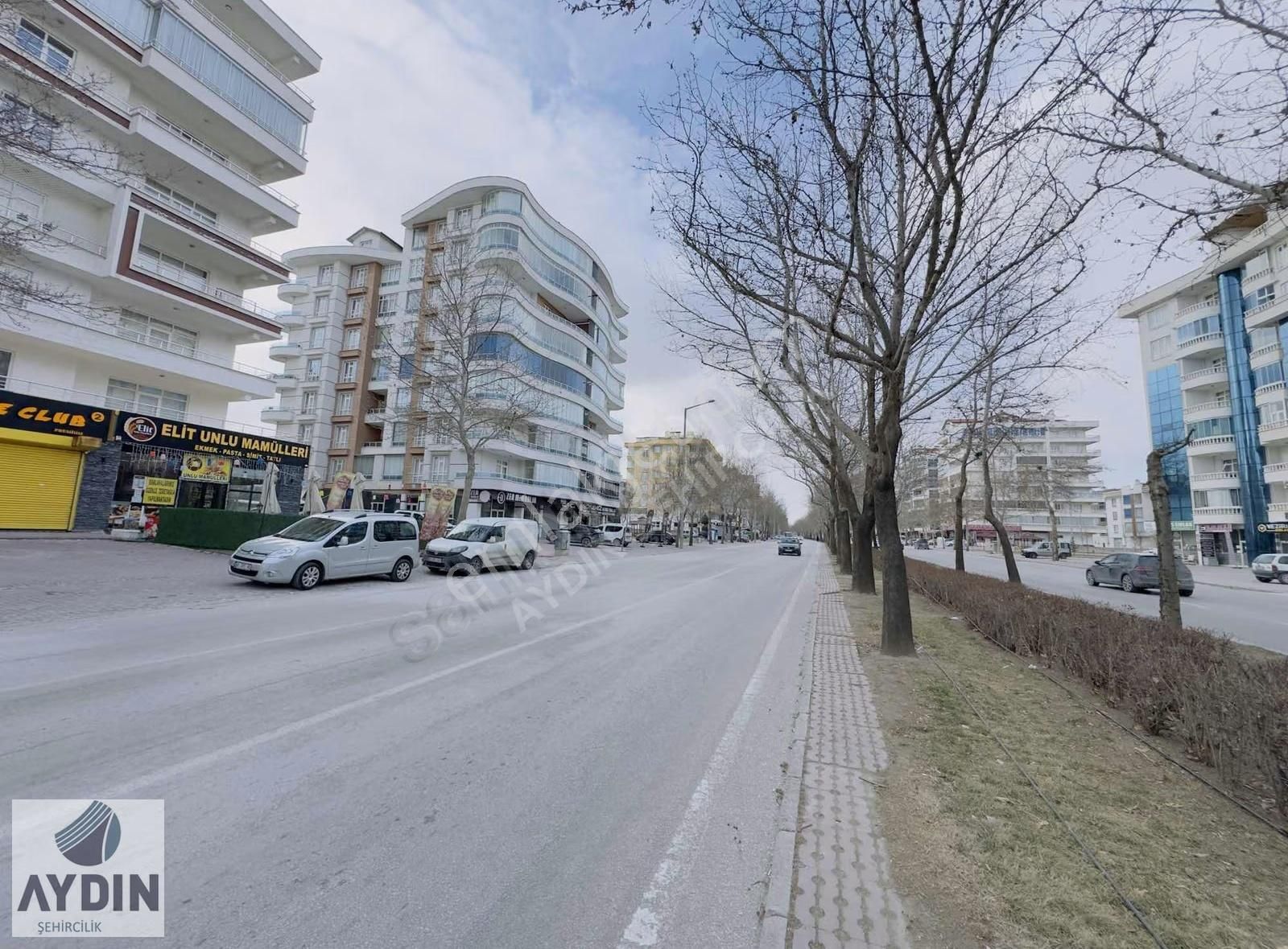 Aydın Satıyor'dan Fetih Cad. Cephe 2+0 Daire - Görsel 11