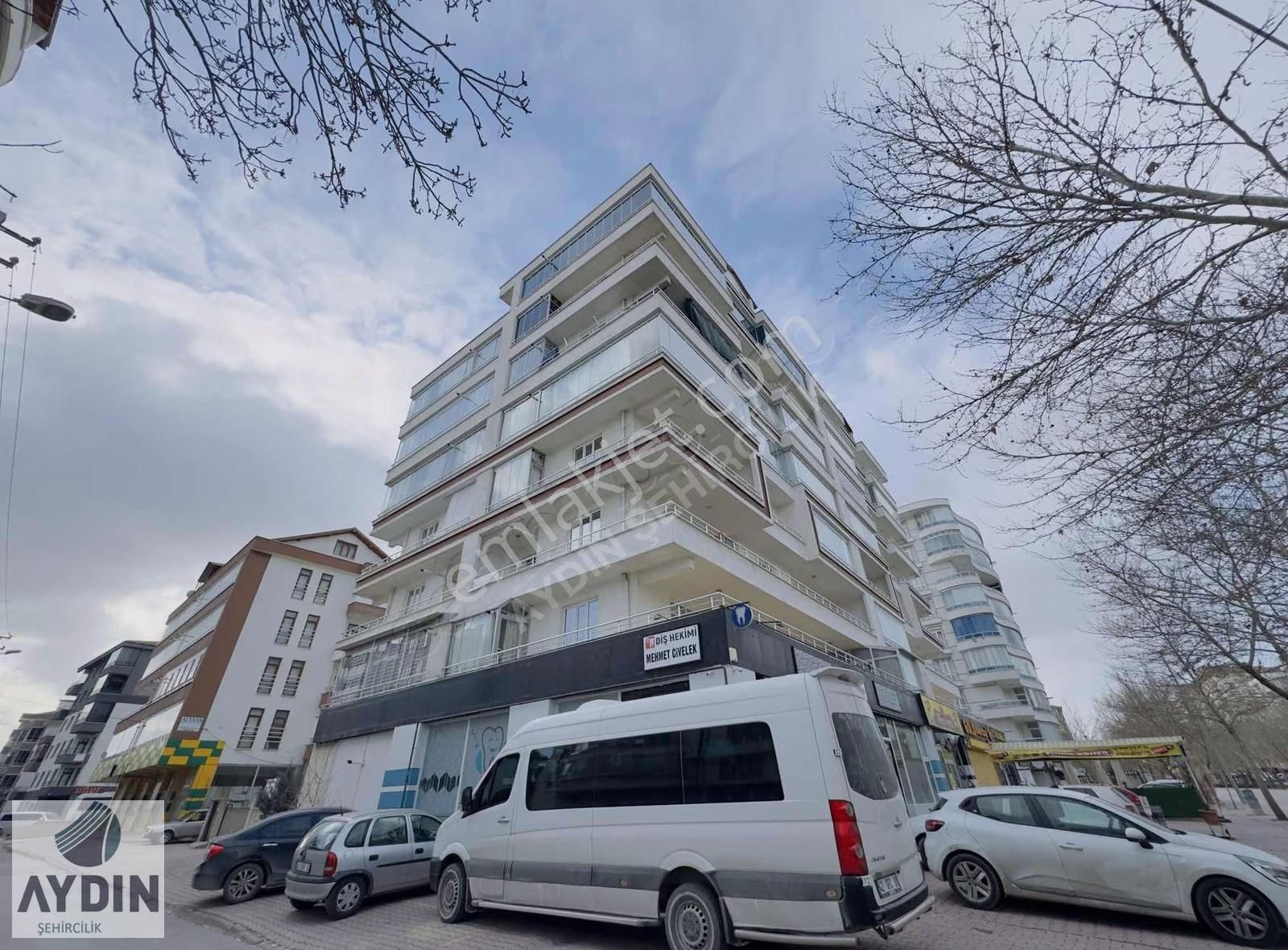 Aydın Satıyor'dan Fetih Cad. Cephe 2+0 Daire - Görsel 9