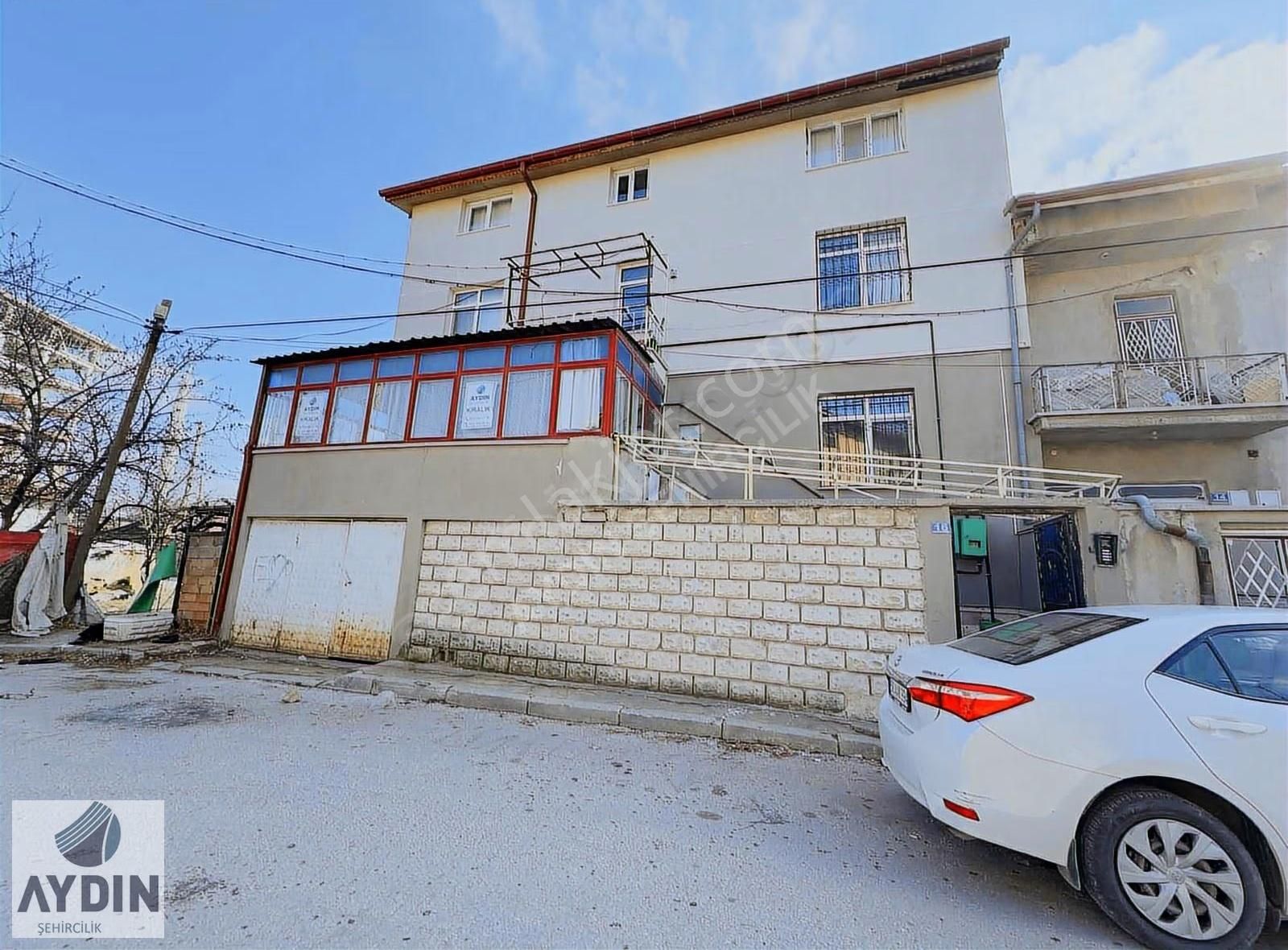 Aydın Satıyor'dan Meram Aymanas Mh. Geniş Ferah 3+1 Daire - Görsel 15