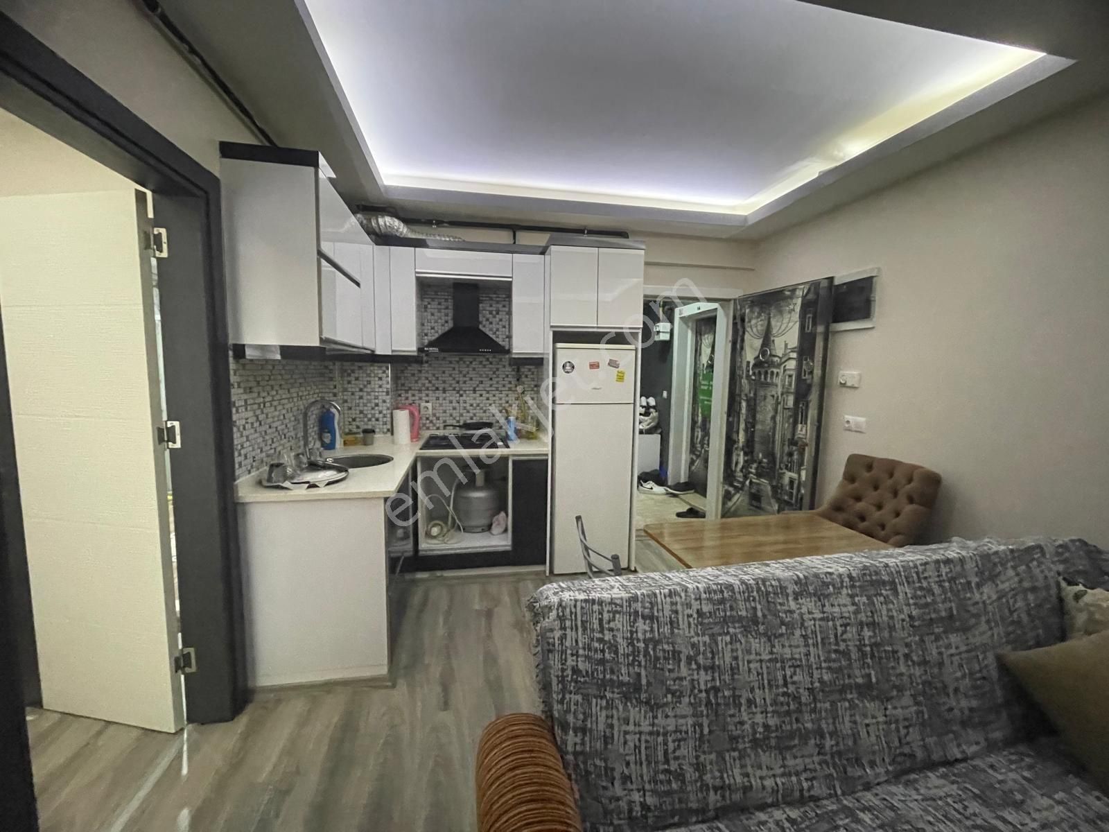 Namlı'dan Adatepede Full Eşyalı Doğalgazlı Kiralık 1+1