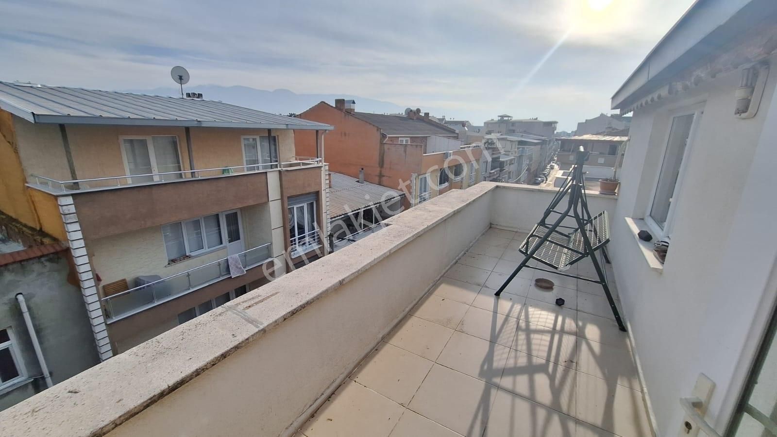 Bursa Demirtaş Cumhuriyet Mahallesinde Caddeye Yakın, 5+1 Geniş - Görsel 24