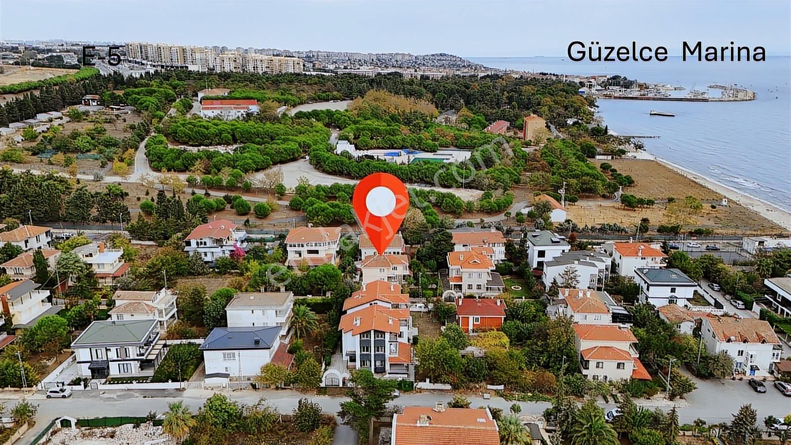 500 M² Müstakil Arsa İçinde Müstakil Villa Denize Cok Yakın 150m
