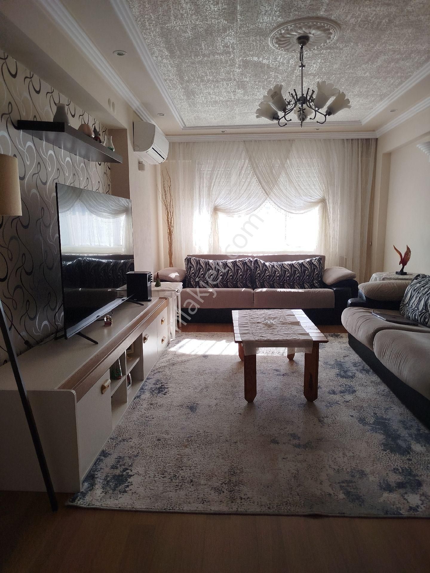 Buca Yenügün Mahallesin De Satılık Daire - Görsel 2