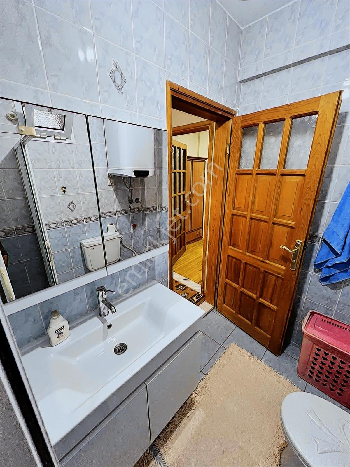Gümüldür'de Denize 150m Yakın 4+1 Villa - Görsel 19