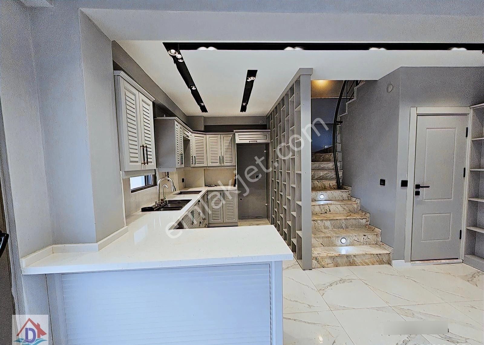 Deniz'den 4+1 Müstakil Havuzlu, Yerden Isıtmalı, Lüks Villa - Görsel 25