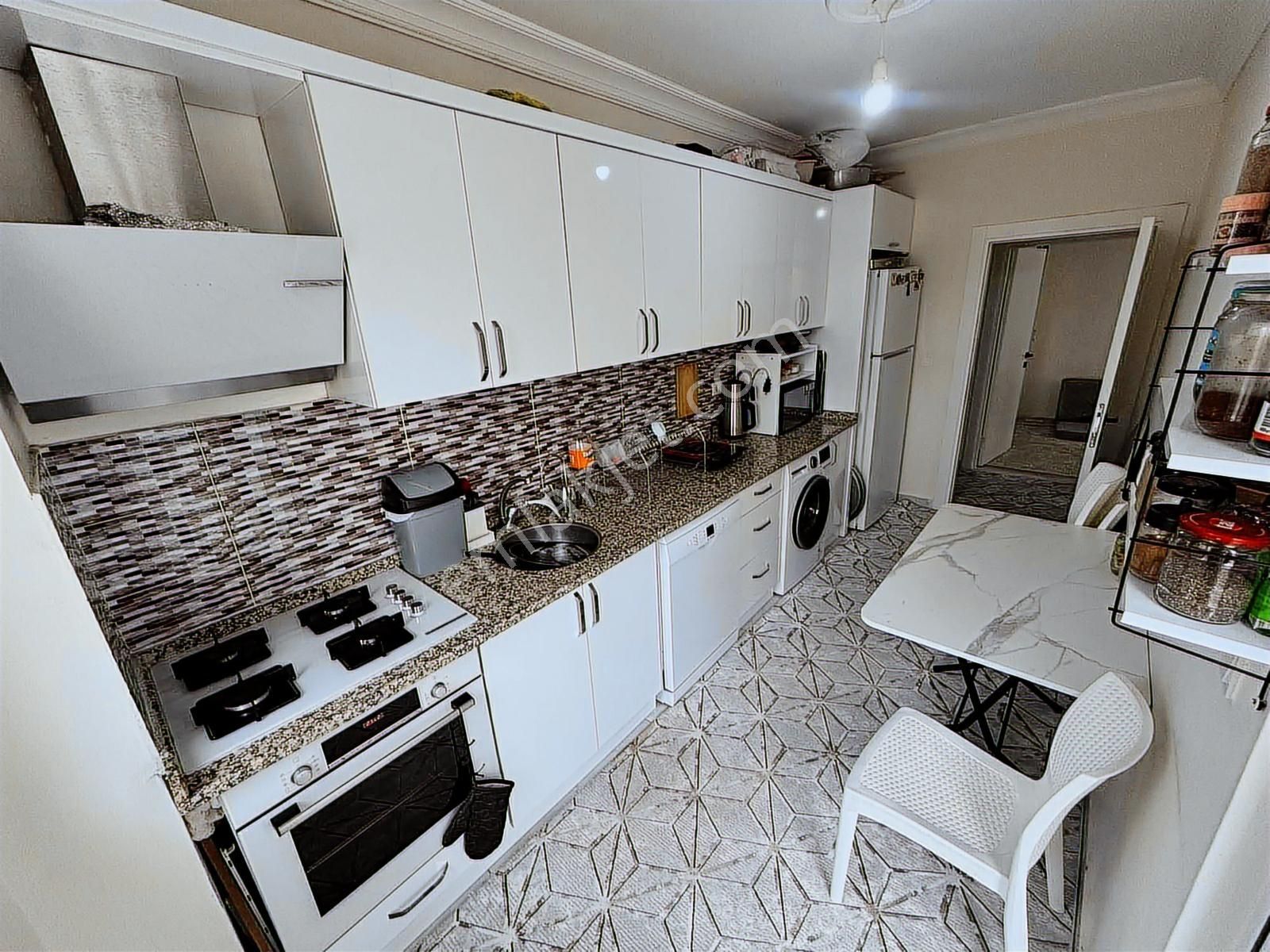 Beşkonaklılar Mah Site Asansörlü Geniş Kullanışlı Daire - Görsel 19