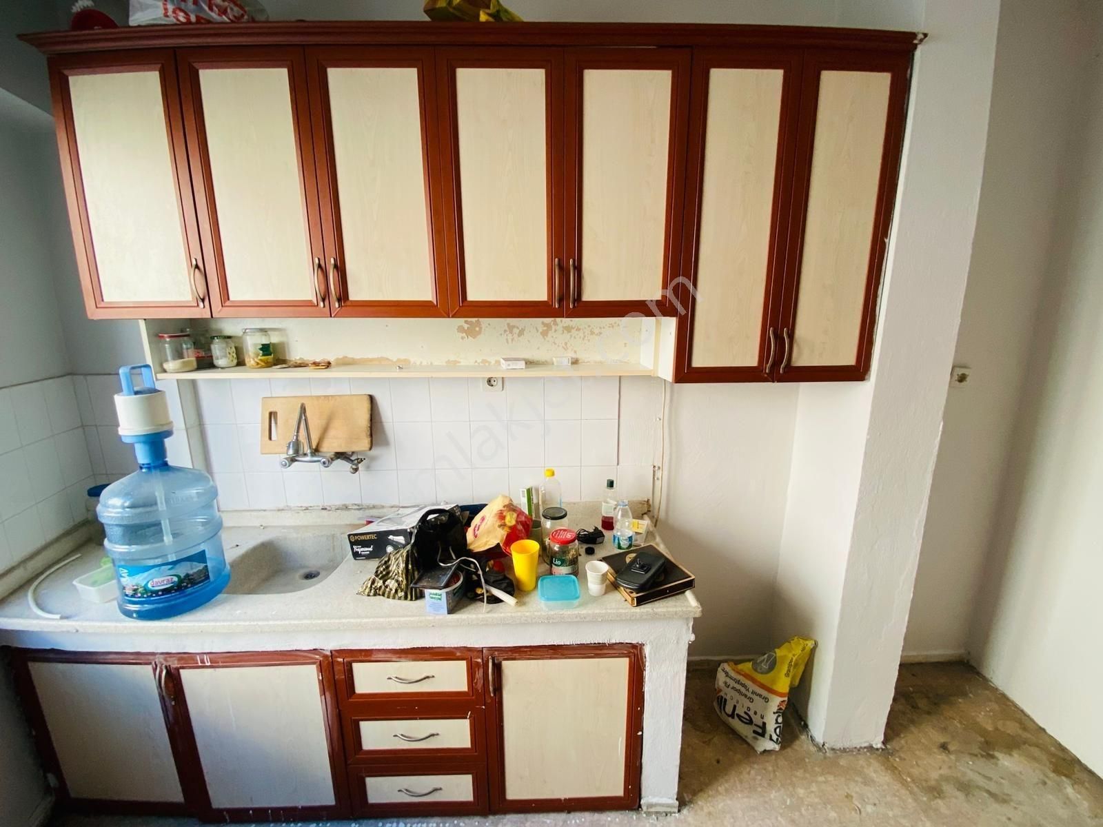 Merkezi Konumda Denize Yürüme Mesafesinde 2+1 Geniş Daire - Görsel 9