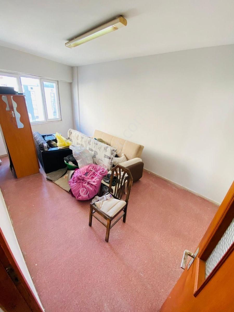 Merkezi Konumda Denize Yürüme Mesafesinde 2+1 Geniş Daire - Görsel 2