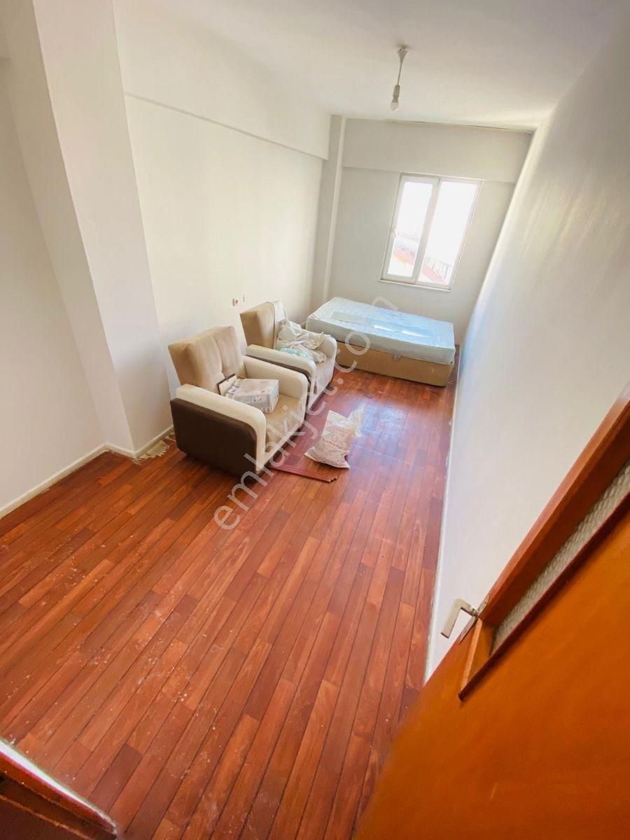 Merkezi Konumda Denize Yürüme Mesafesinde 2+1 Geniş Daire - Görsel 8