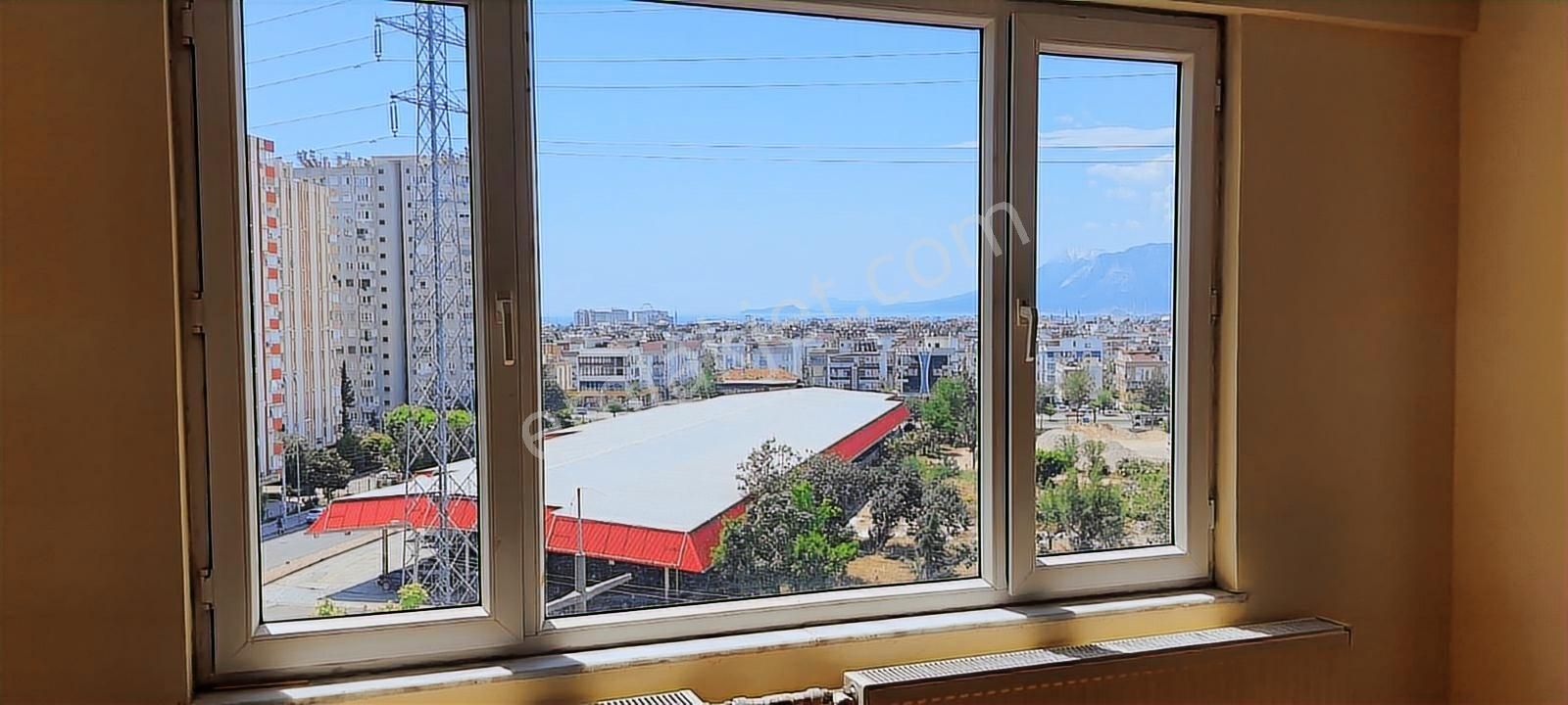 Deniz Ve Şehir Manzaralı Tramwaya Yürüme Mesafesinde Doğalgazlı - Görsel 14