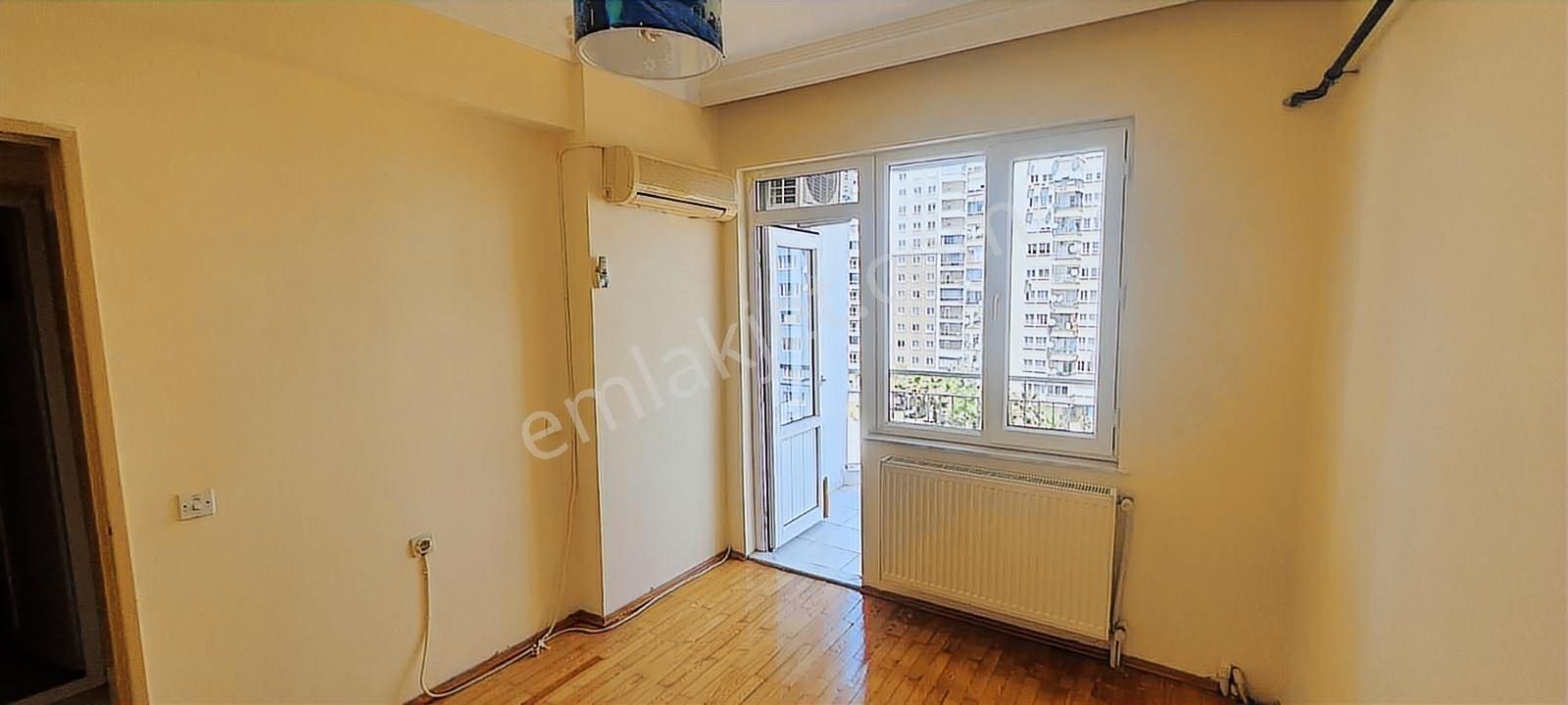 Deniz Ve Şehir Manzaralı Tramwaya Yürüme Mesafesinde Doğalgazlı - Görsel 6