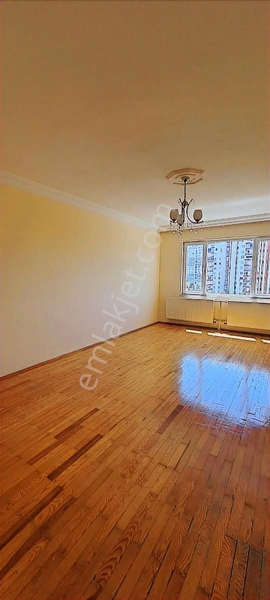 Deniz Ve Şehir Manzaralı Tramwaya Yürüme Mesafesinde Doğalgazlı - Görsel 13