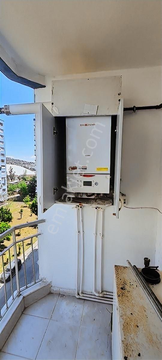 Deniz Ve Şehir Manzaralı Tramwaya Yürüme Mesafesinde Doğalgazlı - Görsel 24