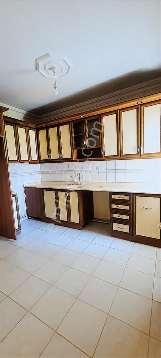 Deniz Ve Şehir Manzaralı Tramwaya Yürüme Mesafesinde Doğalgazlı - Görsel 35