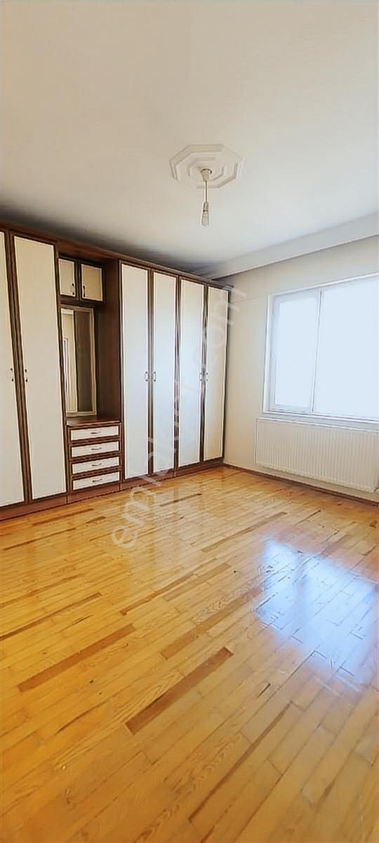 Deniz Ve Şehir Manzaralı Tramwaya Yürüme Mesafesinde Doğalgazlı - Görsel 19