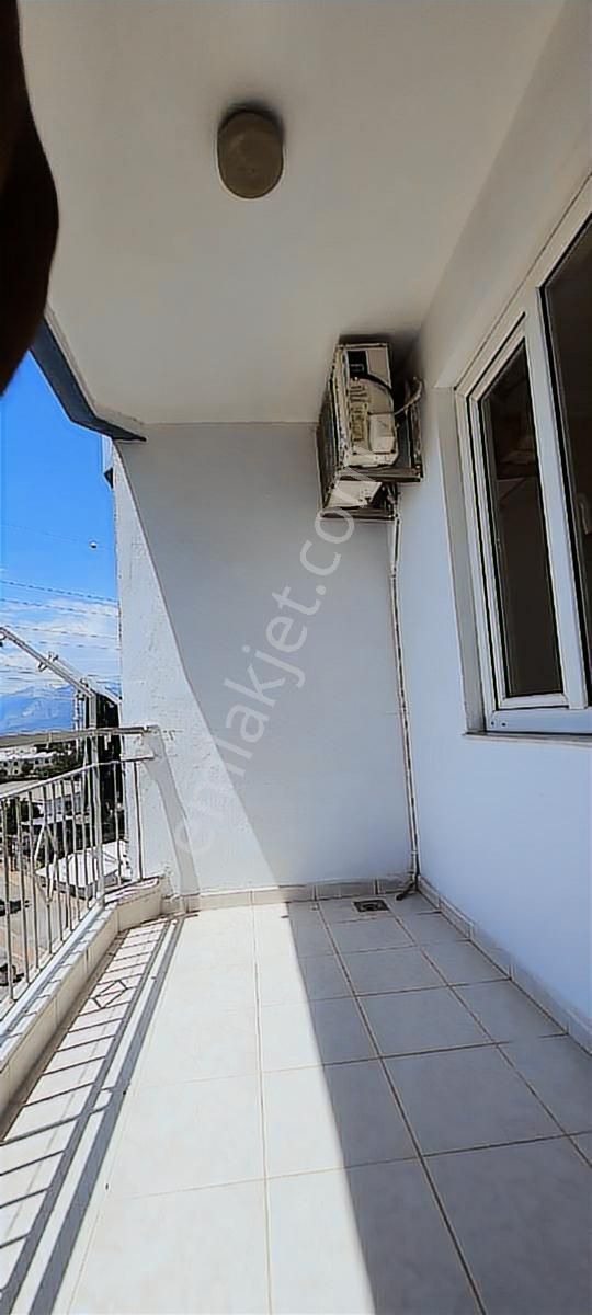 Deniz Ve Şehir Manzaralı Tramwaya Yürüme Mesafesinde Doğalgazlı - Görsel 27