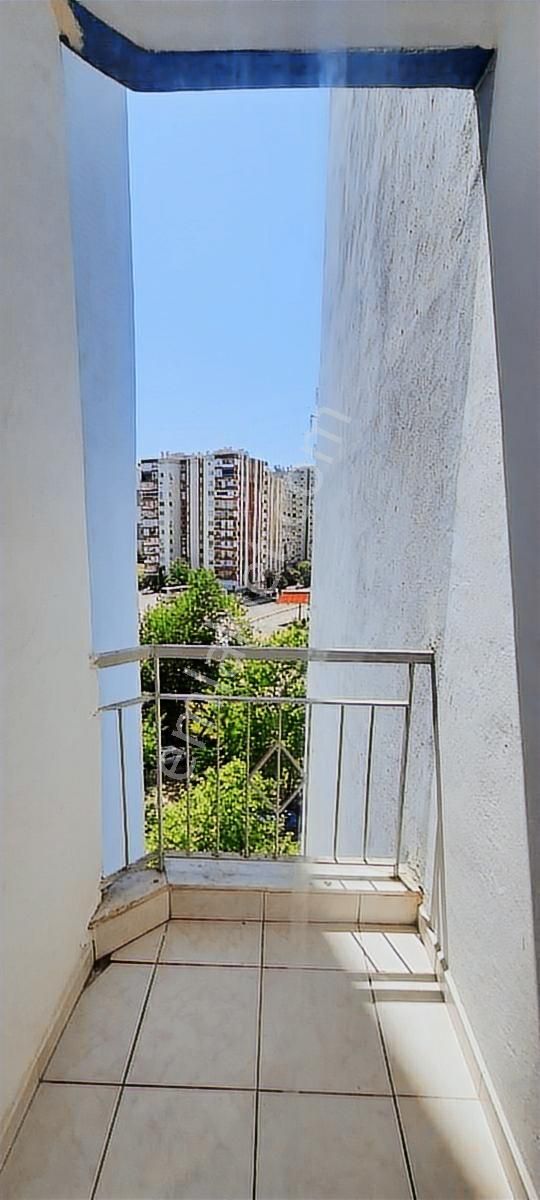 Deniz Ve Şehir Manzaralı Tramwaya Yürüme Mesafesinde Doğalgazlı - Görsel 25