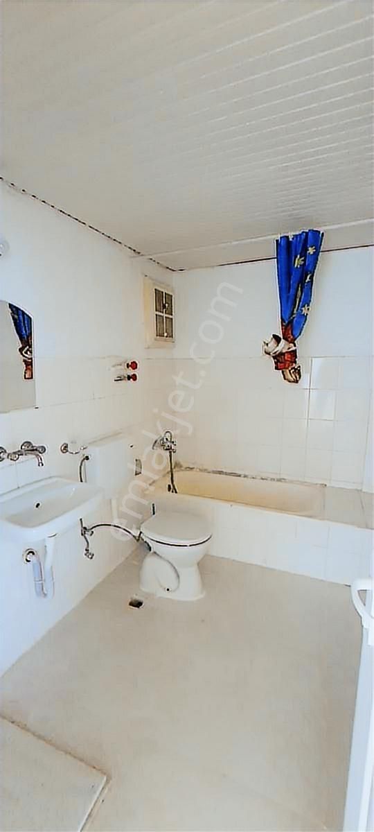 Deniz Ve Şehir Manzaralı Tramwaya Yürüme Mesafesinde Doğalgazlı - Görsel 32