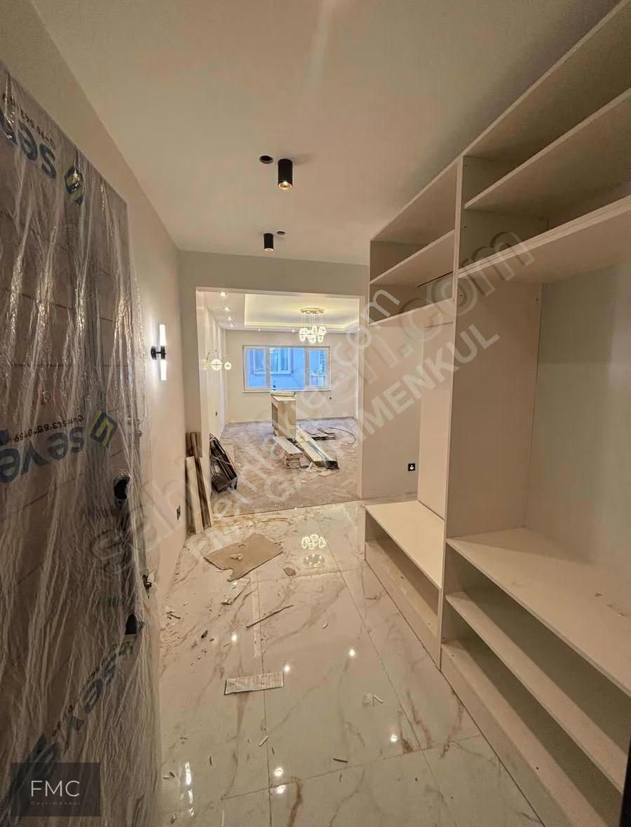 Fmc Gayrimenkul'den Tramvaya Cephe 3+1genişliğinde Lux 2+1 Daire - Görsel 5