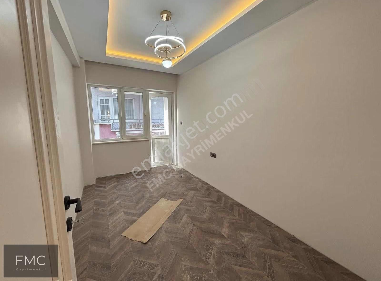 Fmc Gayrimenkul'den Tramvaya Cephe 3+1genişliğinde Lux 2+1 Daire - Görsel 2