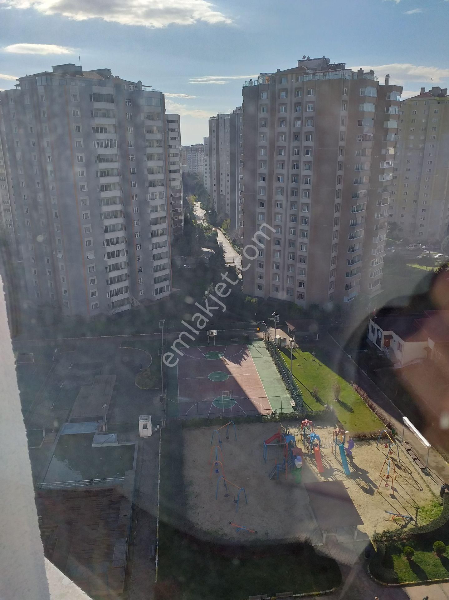 Beylikdüzü Adnan Kahveci Satılık Daire 3+1