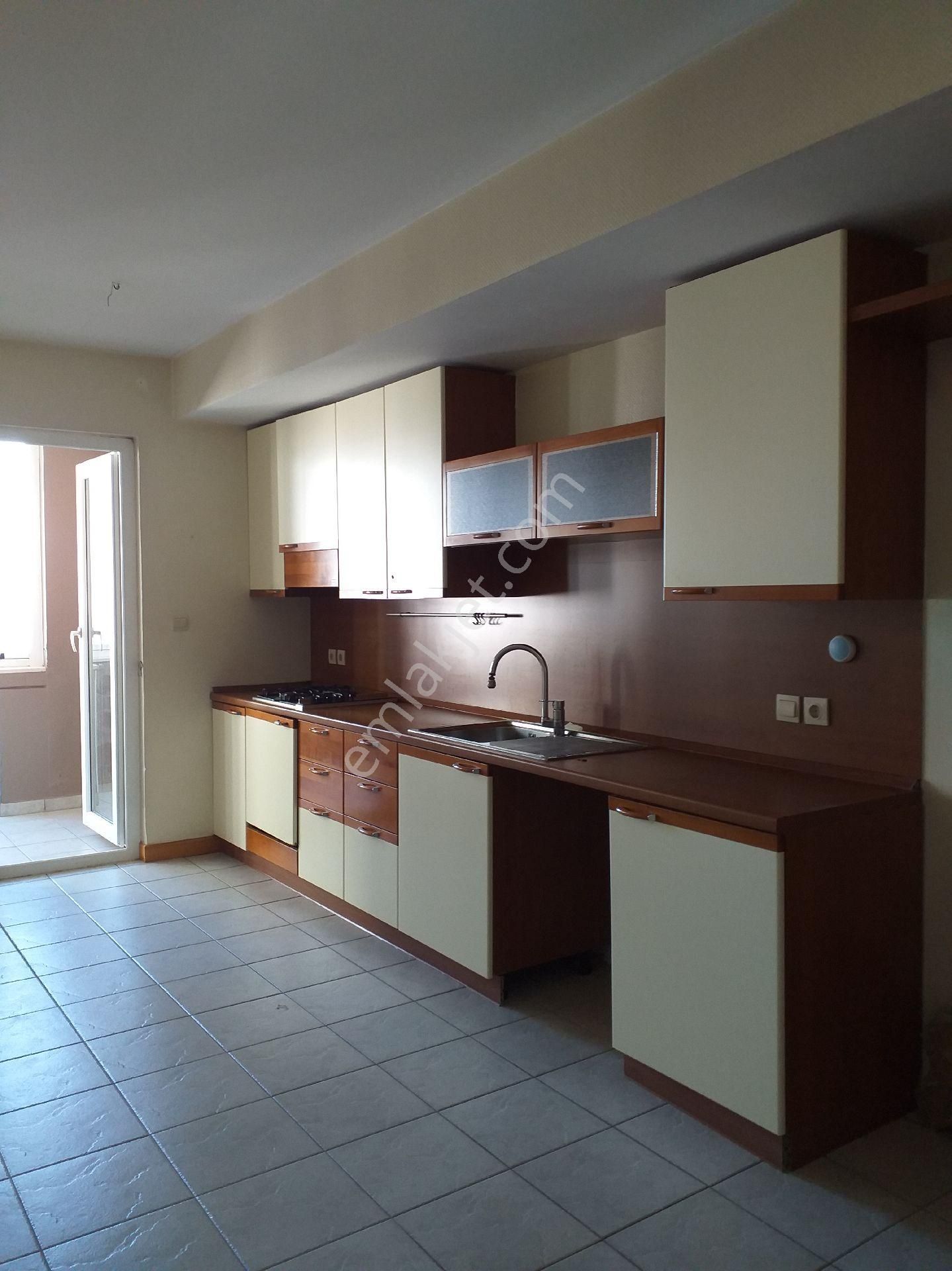 Beylikdüzü Adnan Kahveci Satılık Daire 3+1 - Görsel 7