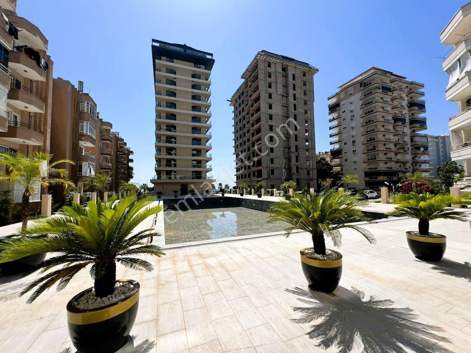 Alanya Mahmutlarda Denize Sıfır, Eşsiz Manzaralı 2+1 Lüks Daire - Görsel 6