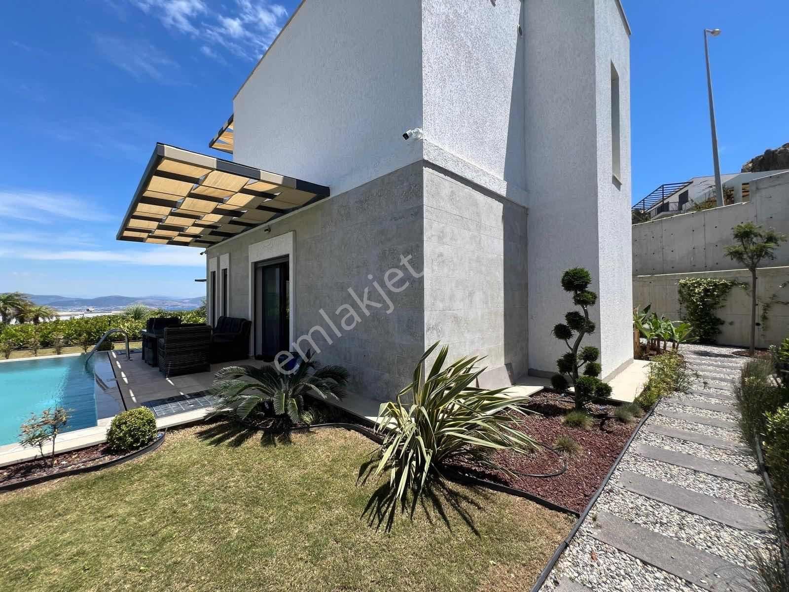 Bodrum Ortakent Gürece'de Deniz Manzaralı Müstakil Villa - Görsel 26