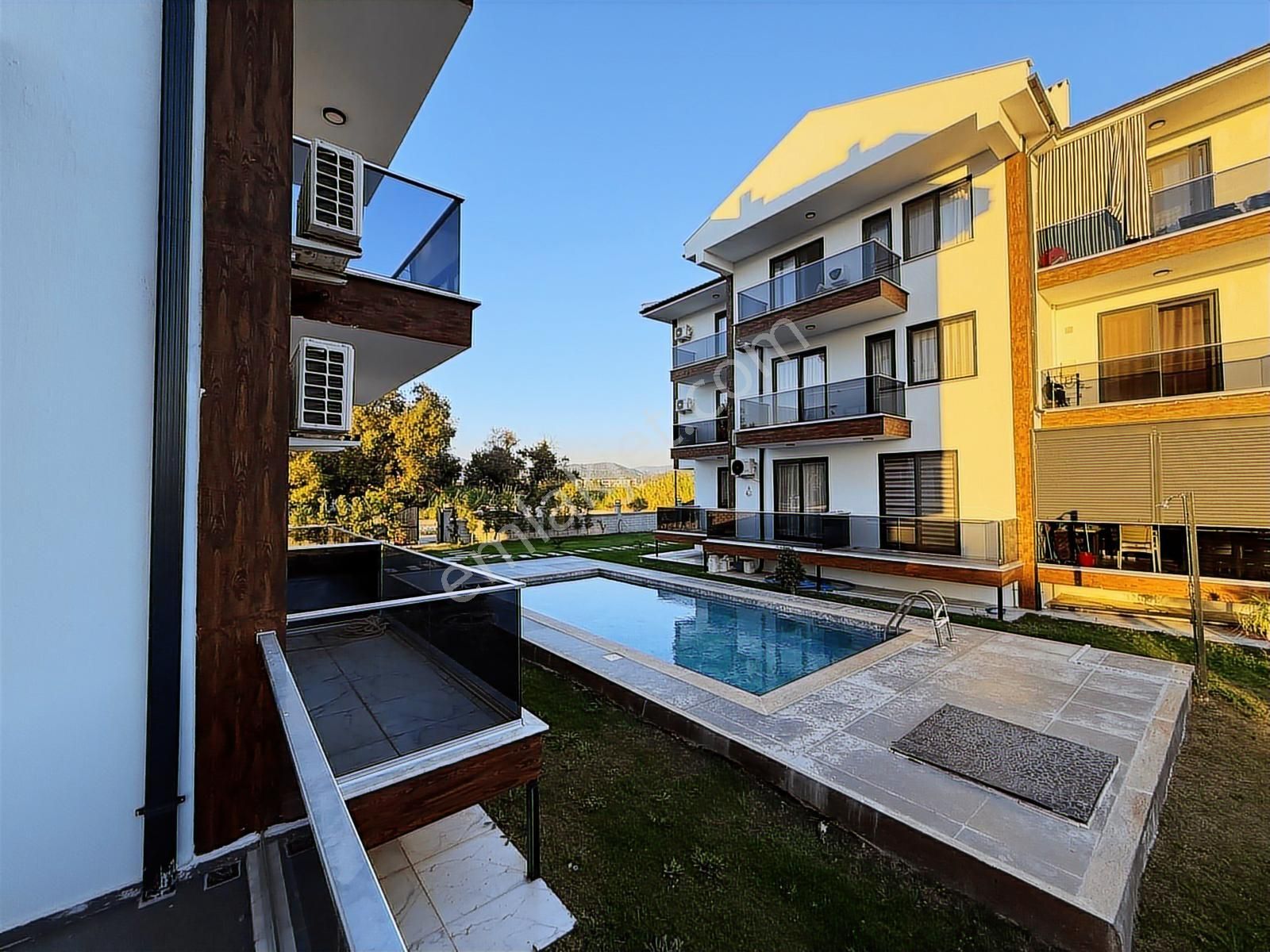 Stop'tan Şerefler'de *havuzlu Klimalı* 2+1 Satılık Daire - Görsel 8