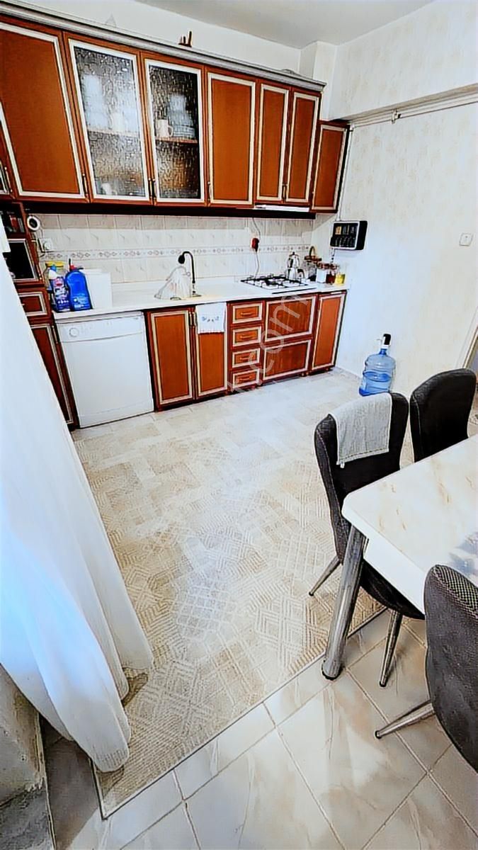 Köroğlu Parkı Yanı Bahçe Kat 3+1 Satılık Daire - Görsel 7