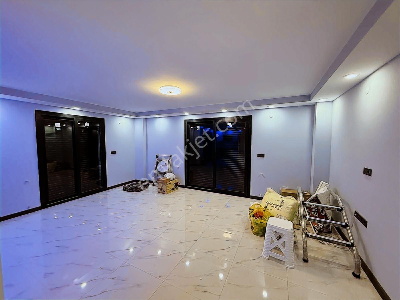 Kuşadası Güzelçamlı Sahiline Yakın Satılık 3+1 Özel Havuzlu - Görsel 35