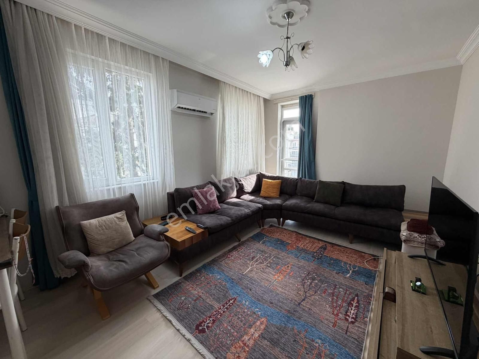 Fırsat ! Kızılarıkta Garanti Bankası Arkası 2+1 Satılık Daire - Görsel 3