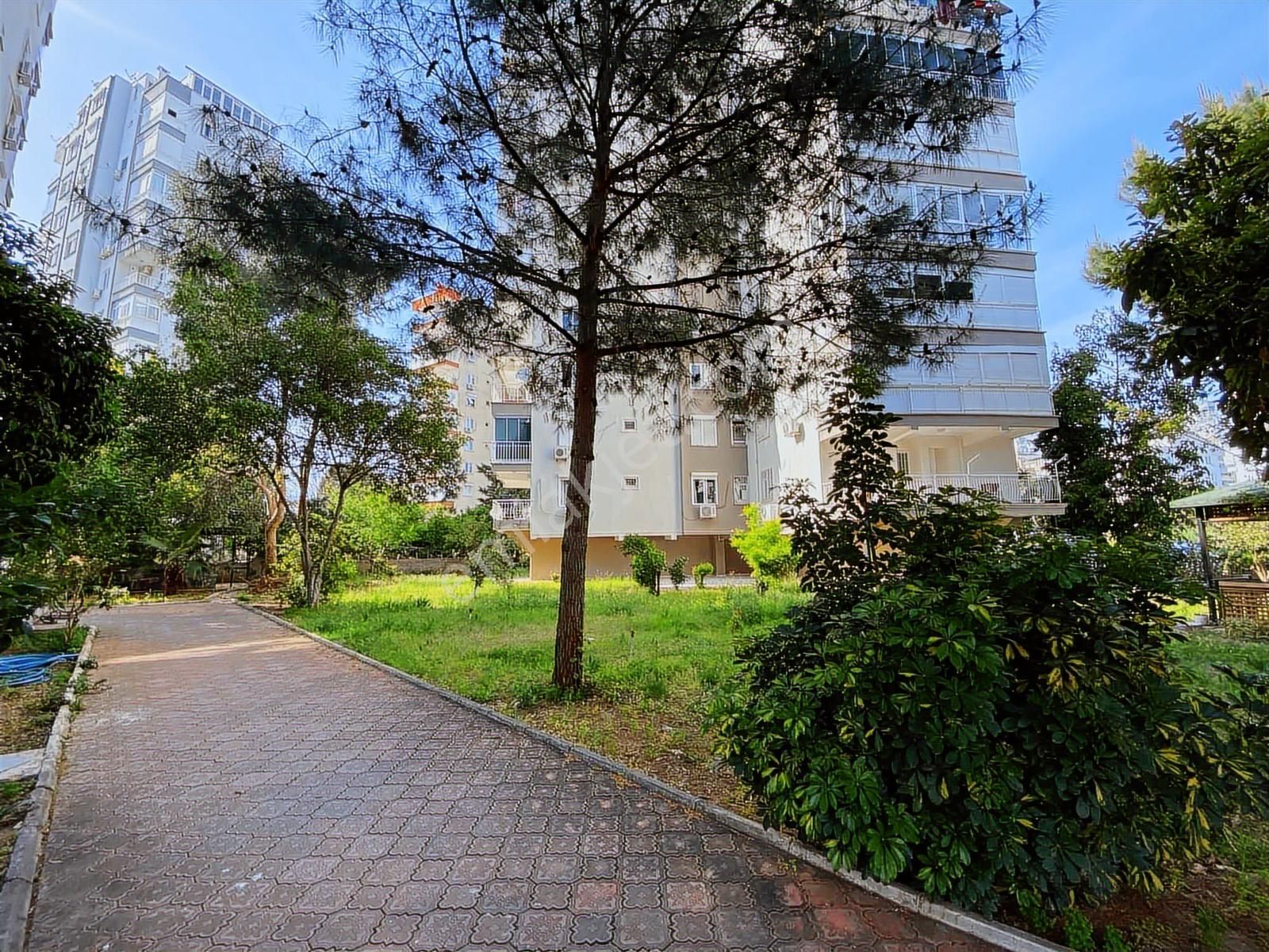 Antalya Konyaaltı Gürsu Site İçerisinde Arakat Satılık 2+1 Daire - Görsel 4