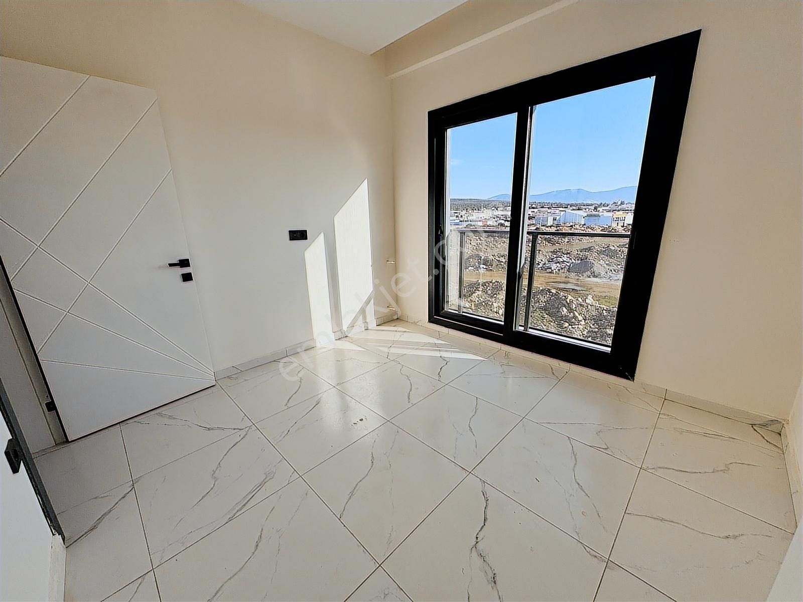 Didimde Satılık Havuzlu Güvenlikli Sitede Uygun Fiyata 1+1 Daire - Görsel 21