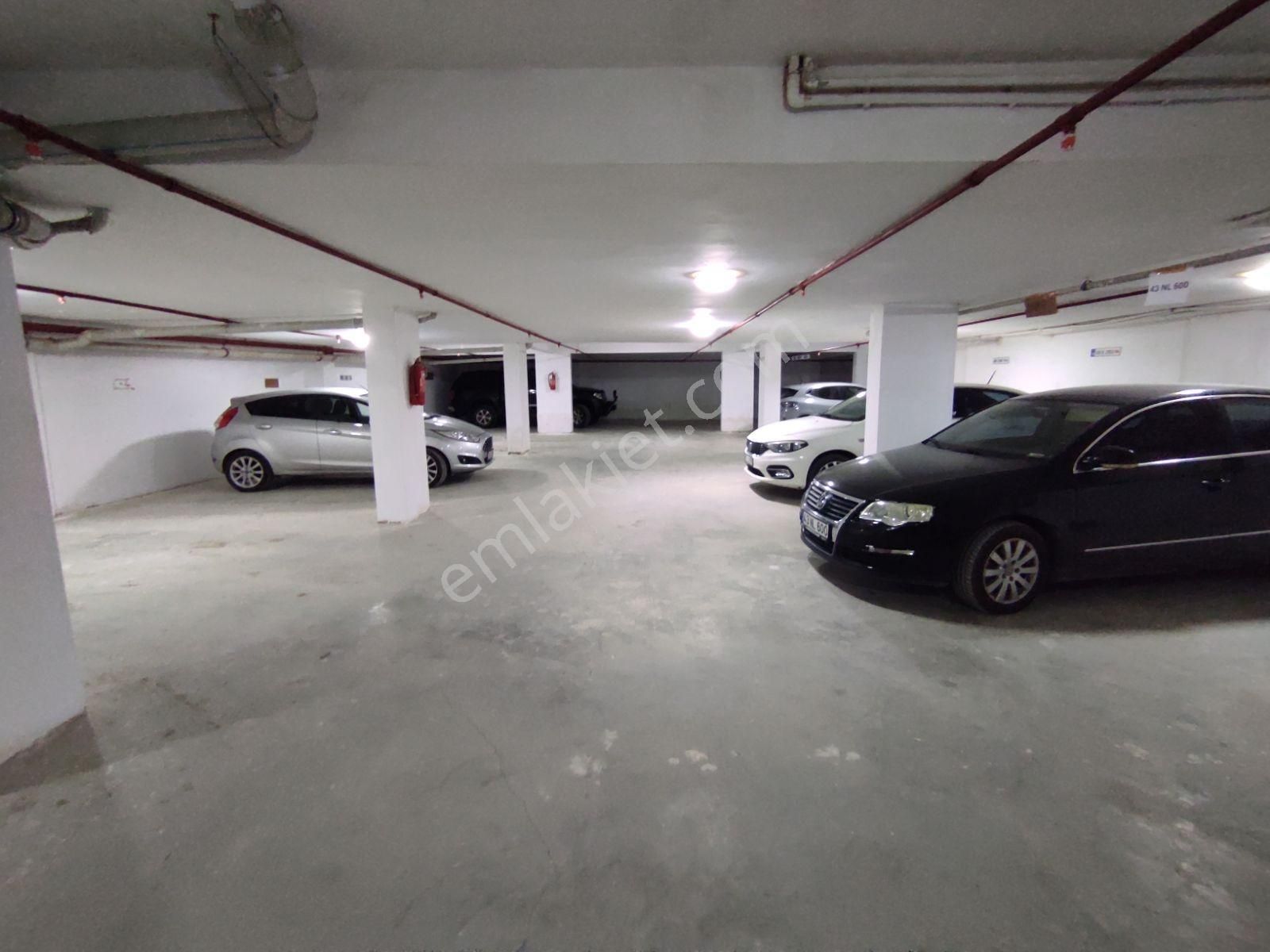 Fazelden Fırsat 145 M2 Behçet Necatigil Üzer Satılık 3+1 Daire - Görsel 35