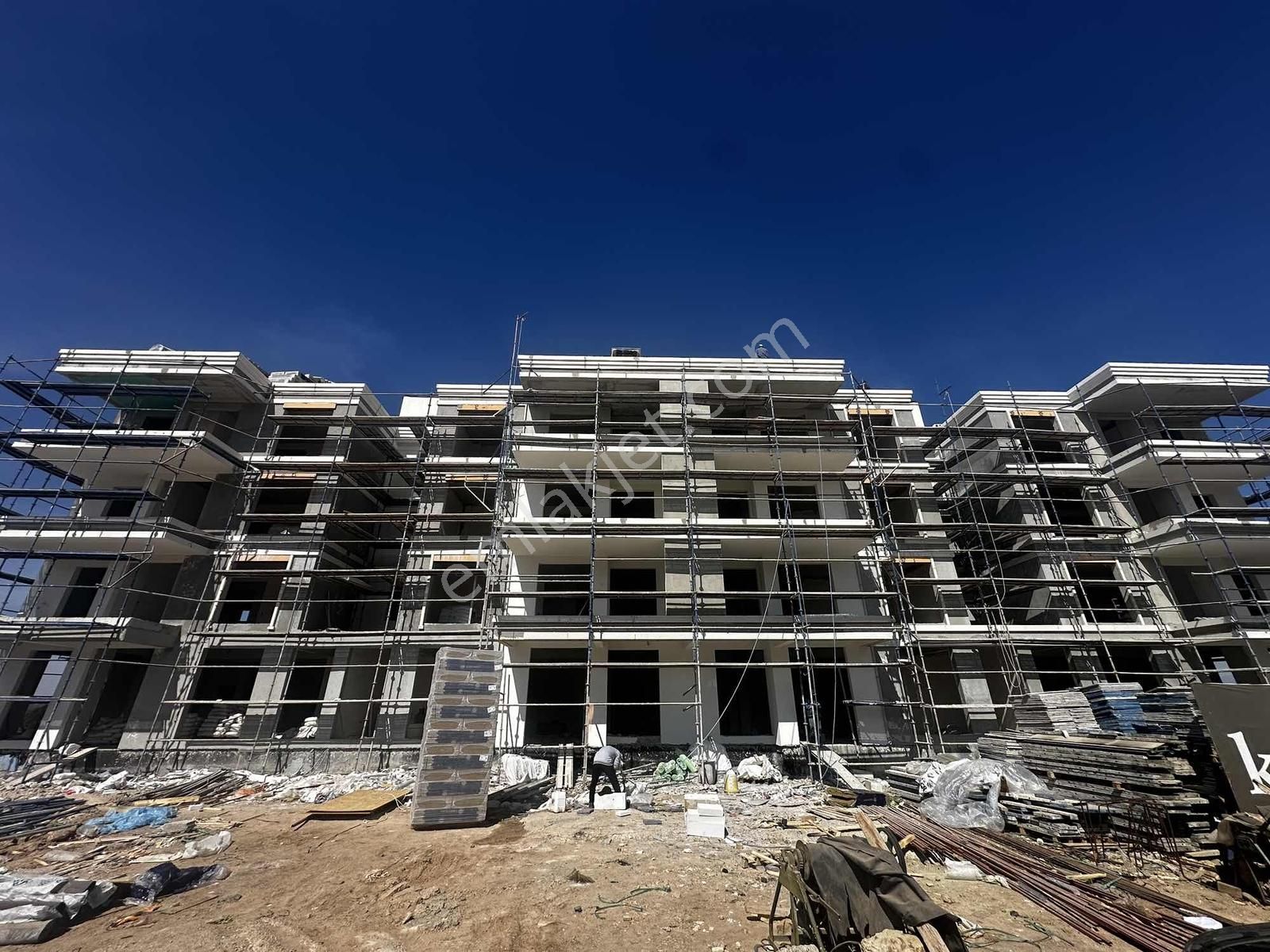 Çakmak Mahallesinde Butik Sitede 3+1 152m2 Daire Açık Havuzlu - Görsel 10