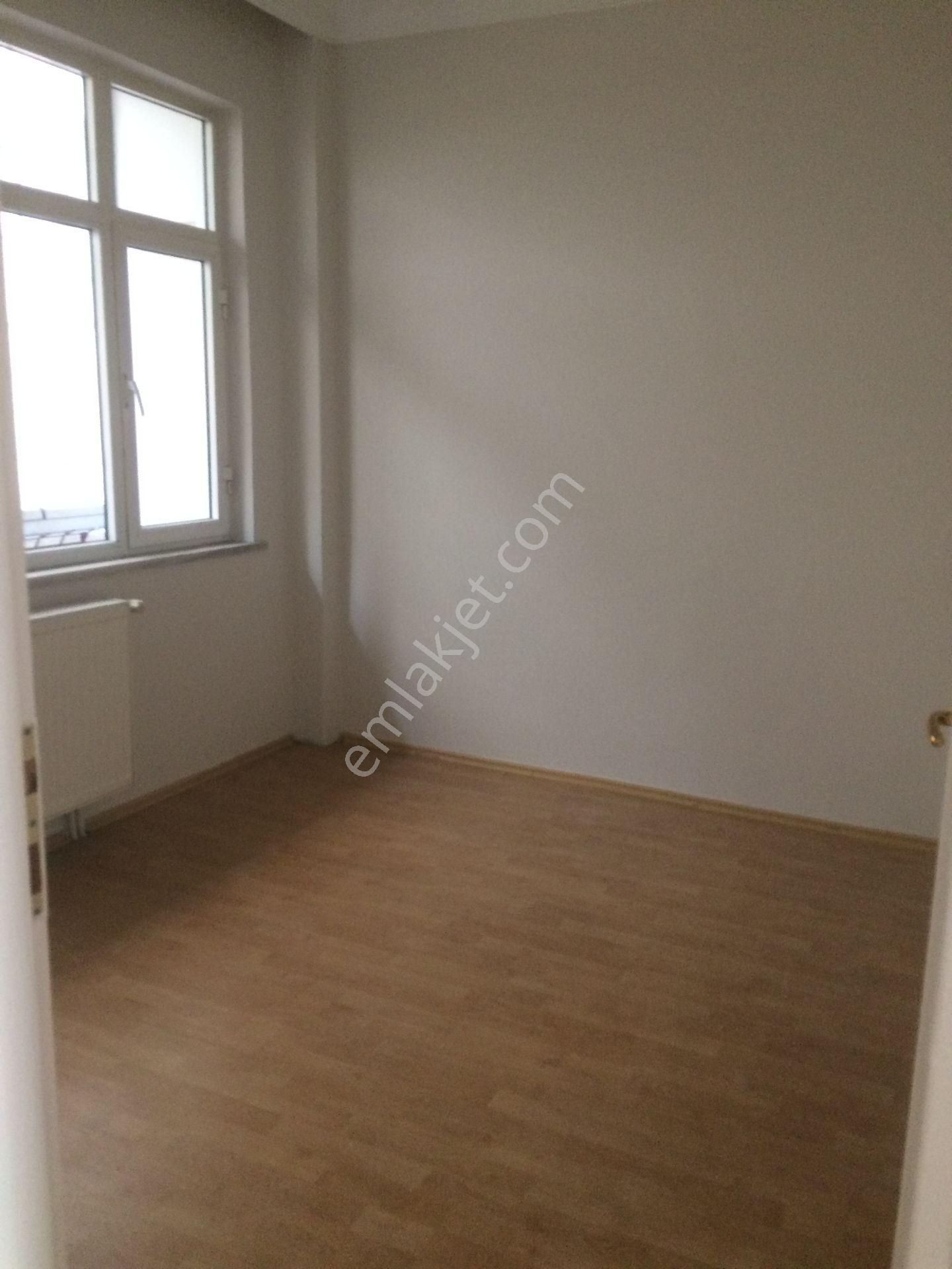 2+1 Daire ; Aile Apartmanında Merkezi Konuma Sahip ....sahibinden... - Görsel 10