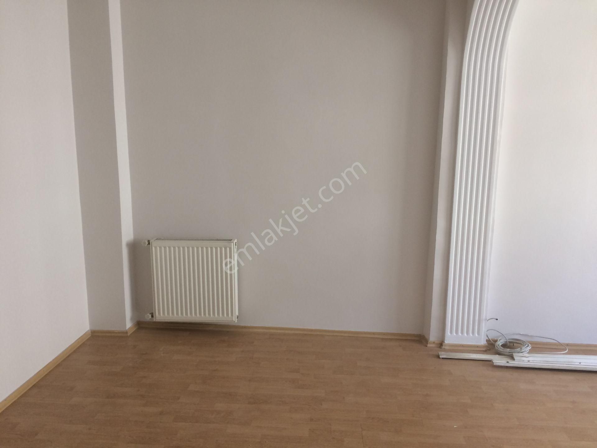 2+1 Daire ; Aile Apartmanında Merkezi Konuma Sahip ....sahibinden... - Görsel 13